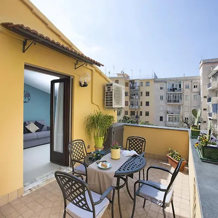 Apartment In Sorrento Near Piazza Tasso *