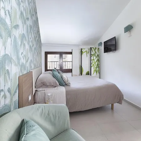 Apartment In Sorrento Near Piazza Tasso