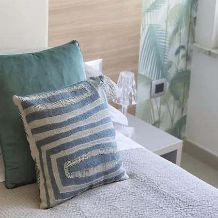 Apartment In Sorrento Near Piazza Tasso